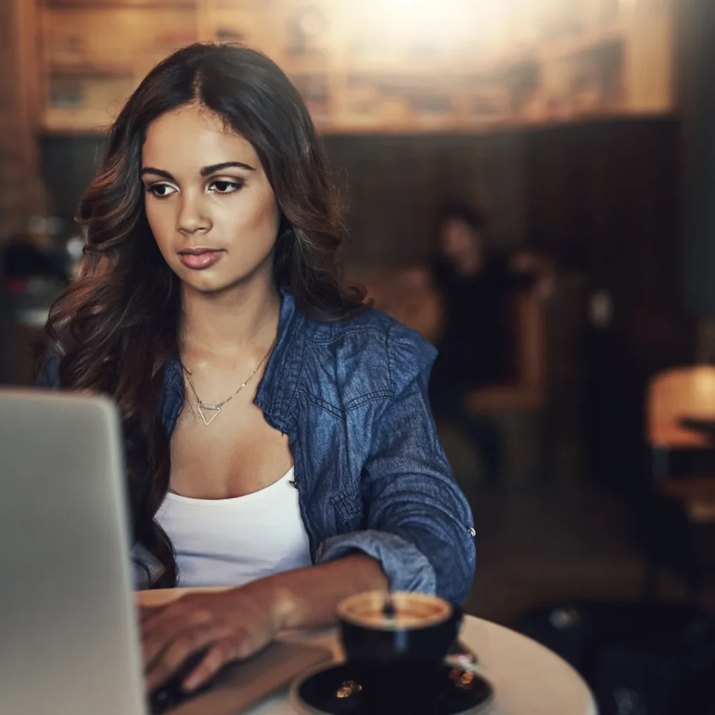 Cómo Eliminar Publicaciones de Reddit: Guía Profesional